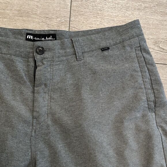 Travis Mathew Shorts Mens 38 Gray Chino Golf 11" Inseam Preppy Performance - Picture 1 of 6